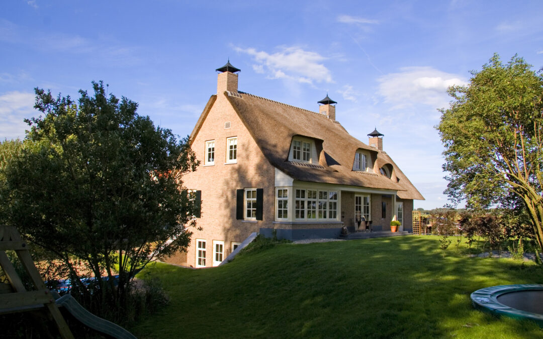 Nieuwbouw landwoning met souterrain Arkel